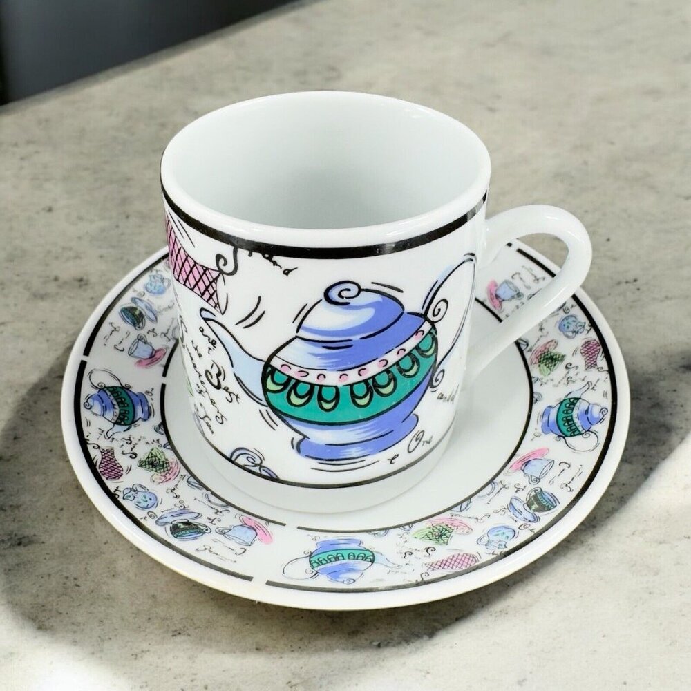 Vintage CHEKOSLOVAKIAN Fine Porcelain Motif Teacup And Saucer Czechoslovakia Set
